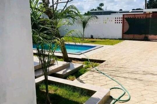 MORADIA GEMINADA T3