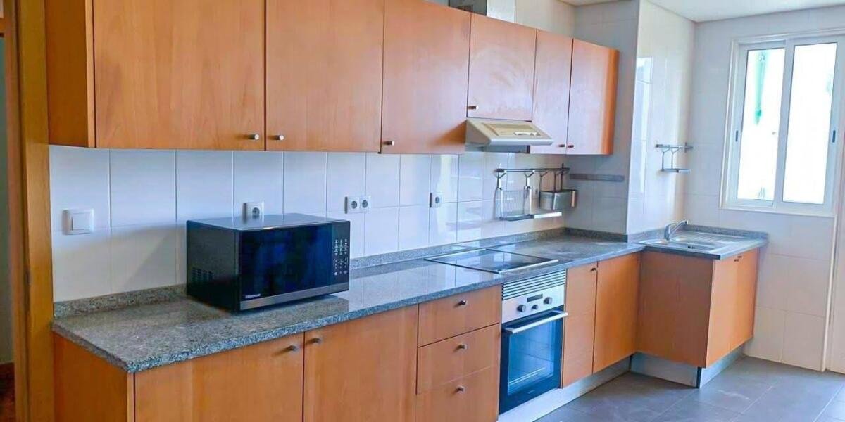 VENDE-SE LUXUOSO APARTAMENTO TP3