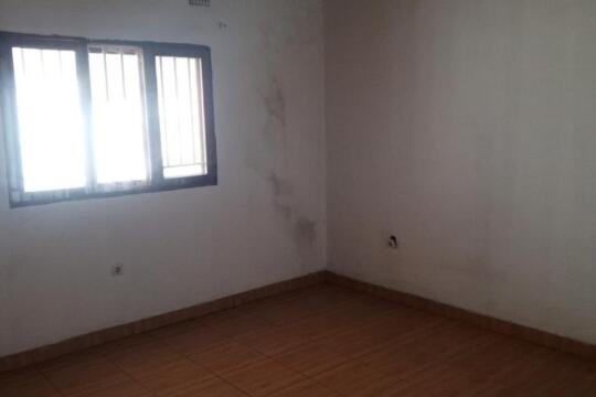ARRENDAR EXCELENTE CASA TIPO 2 COM TUDO DENTRO INDEPENDENTE MALHAZINE