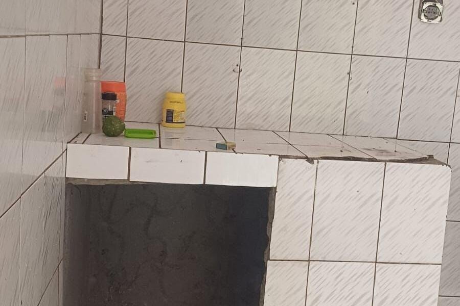 ARRENDA-SE | CASA T2 EM UM CONDOMÍNIO.