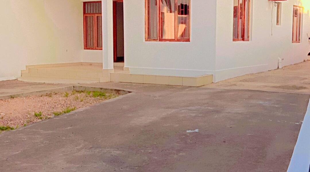 Arrenda se essa casa moderna