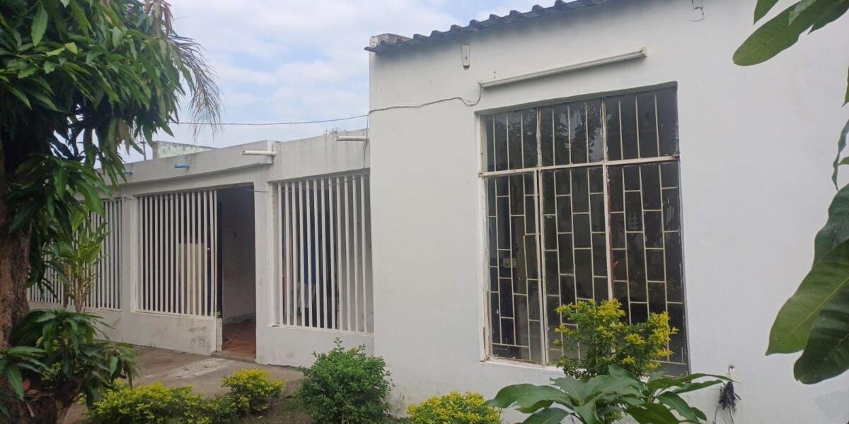 ARRENDA-SE | CASA T2 EM UM CONDOMÍNIO.