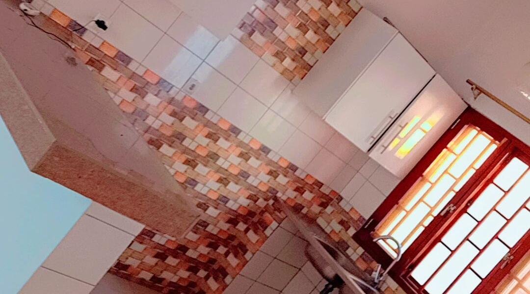 Arrenda se essa casa moderna