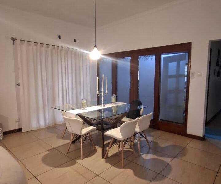 Vende-se Casa Moderna T3